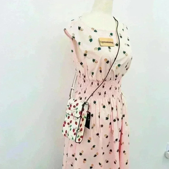 Kate Spade Purse Strawberry Vine North South Phone Crossbody - Picture 10 of 10